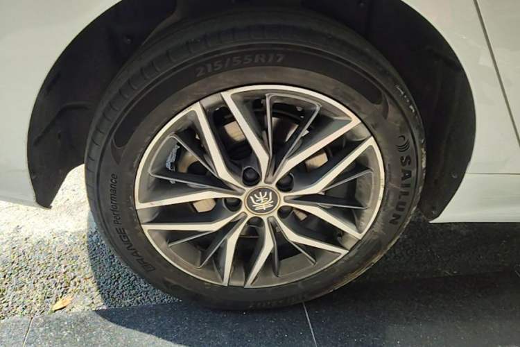 Used BYD Qin PLUS 2025 EV 510KM Standard Range Model Exterior 5
