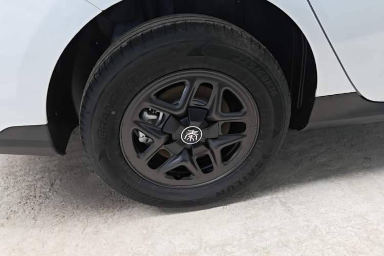 Used BYD Qin PLUS  Exterior 5