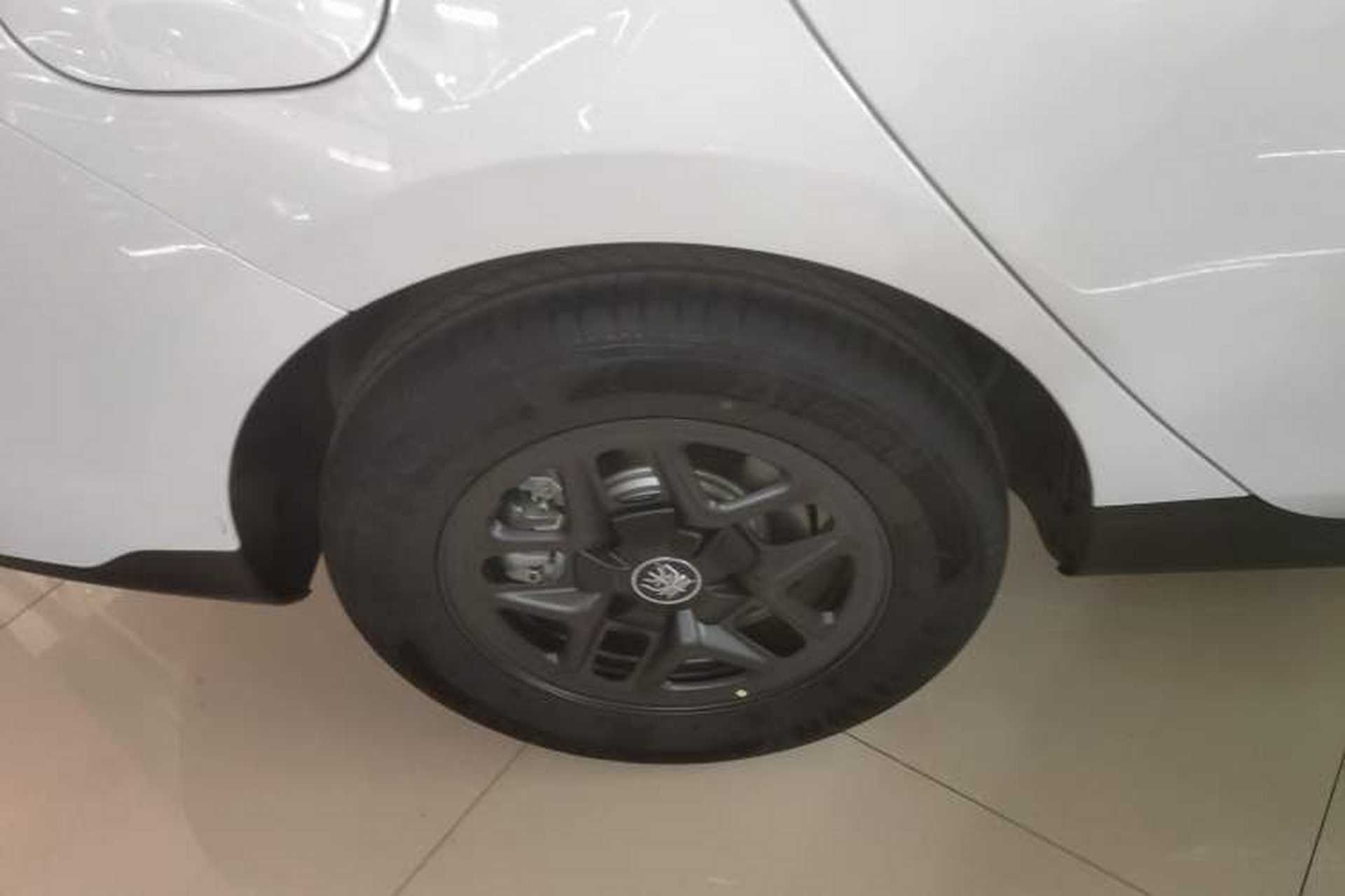 Used BYD Qin PLUS 2025 DM-i Smart Drive 55KM Leading Model Exterior 5