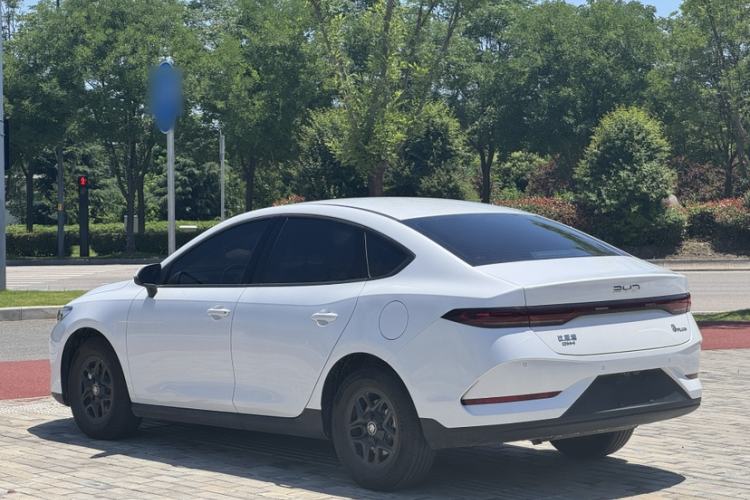 Used BYD Qin PLUS 2025 DM-i Smart Drive 55KM Leading Model Exterior 5