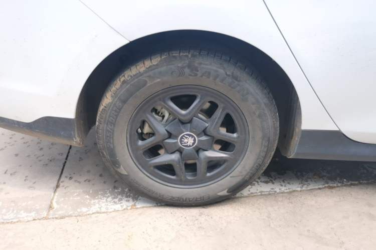 Used BYD Qin PLUS 2025 DM-i Smart Drive 55KM Leading Model Exterior 5