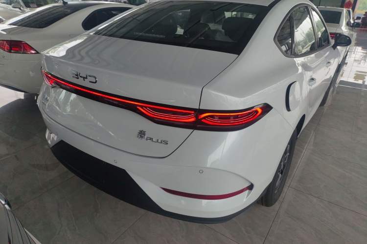 Used BYD Qin PLUS 2025 DM-i Smart Drive 55KM Leading Model Exterior 5