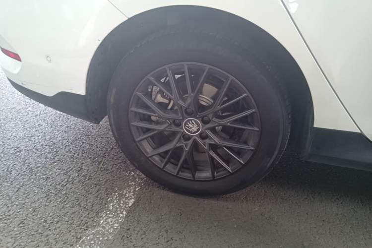 Used BYD Qin PLUS 2025 EV Smart Drive Edition 510KM Leading Model Exterior 5