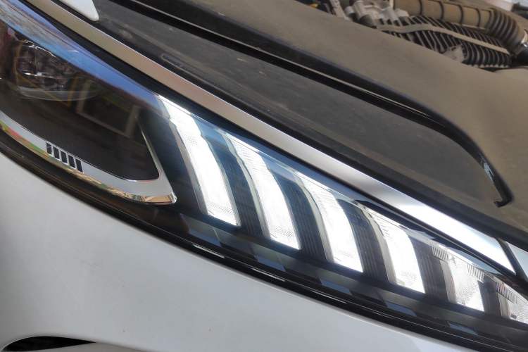 Used BYD Qin PLUS 2025 DM-i Smart Drive 55KM Leading Model Exterior 6