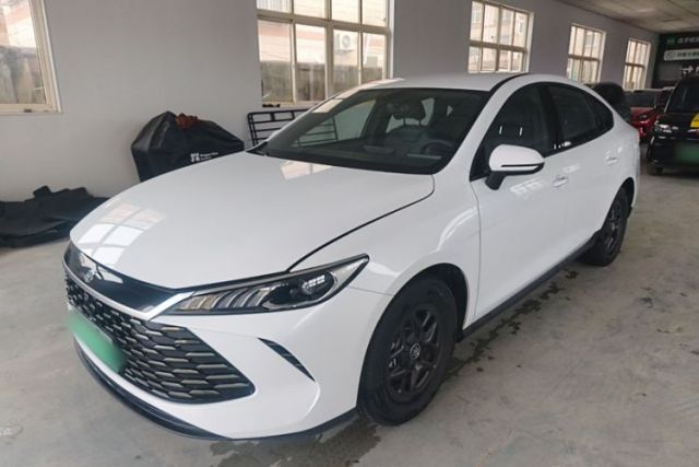 Used BYD Qin PLUS 2025 DM-i Smart Drive 55KM Leading Model