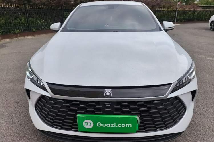 Used BYD Qin PLUS 2025 DM-i Smart Drive 55KM Leading Model Front