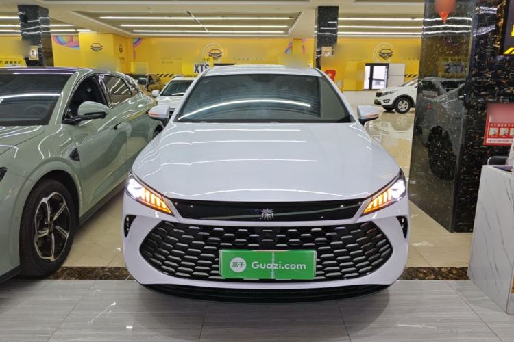 Used BYD Qin PLUS 2025 DM-i Smart Drive 55KM Leading Model Front