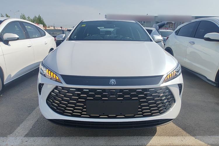 Used BYD Qin PLUS  Front