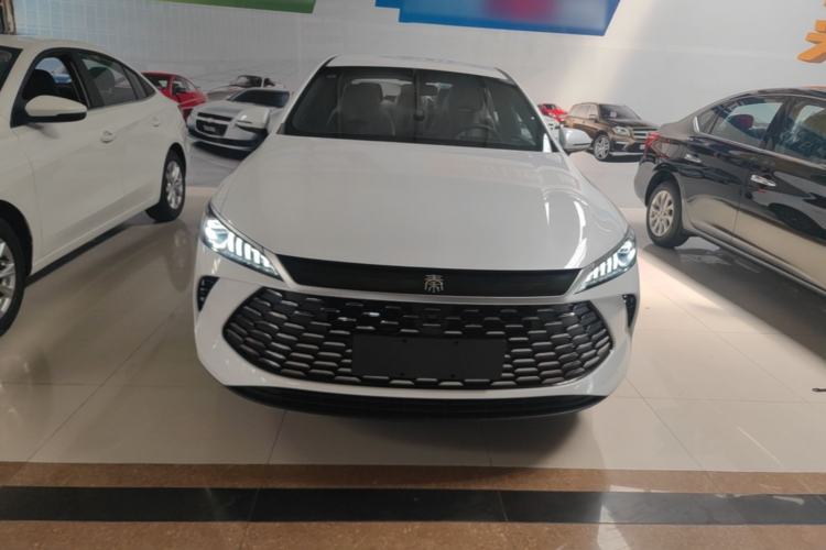 Used BYD Qin PLUS  Front