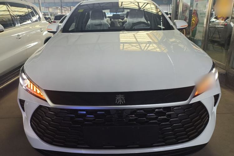 Used BYD Qin PLUS  Front