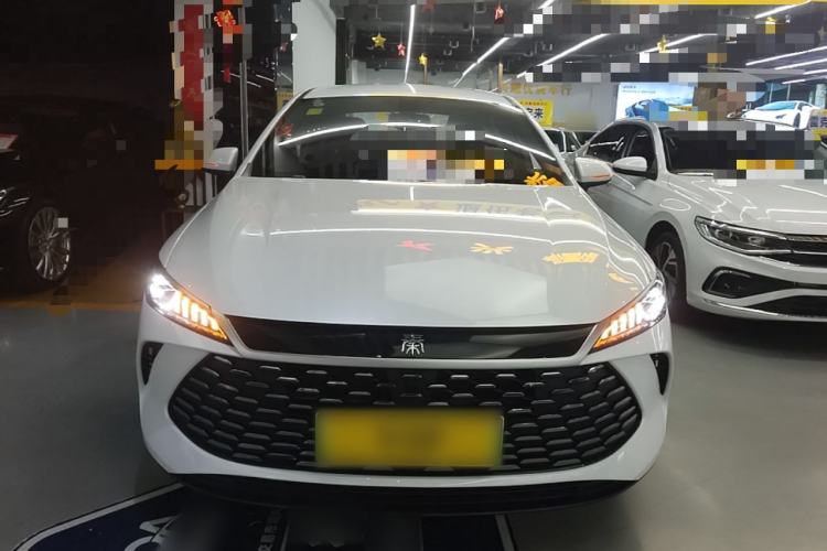 Used BYD Qin PLUS 2025 DM-i Smart Drive 55KM Leading Model Front
