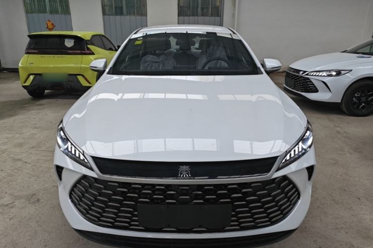 Used BYD Qin PLUS  Front