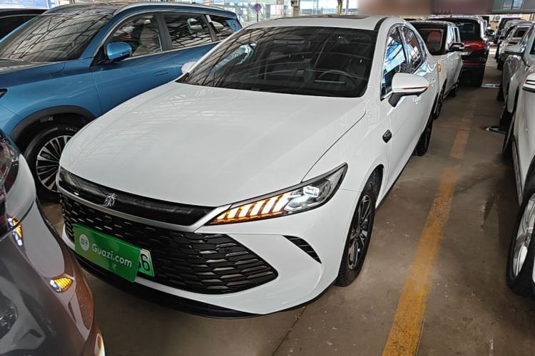 Used BYD Qin PLUS 2025 DM-i Smart Drive 120KM Superior Model Front