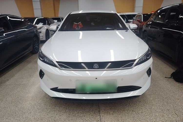 Used BYD Qin PLUS 2025 EV Smart Drive Edition 420KM Leading Model Front