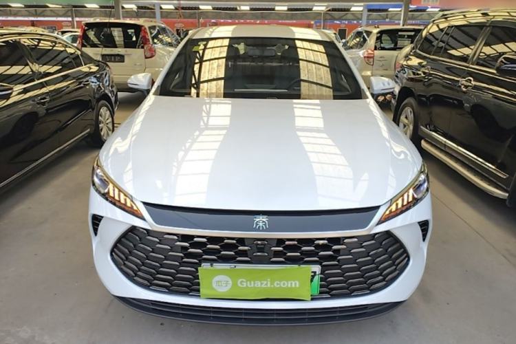 Used BYD Qin PLUS 2025 DM-i Smart Drive 55KM Leading Model Front