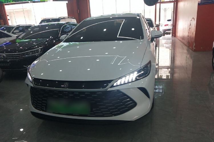 Used BYD Qin PLUS 2025 DM-i Smart Drive 55KM Leading Model Front