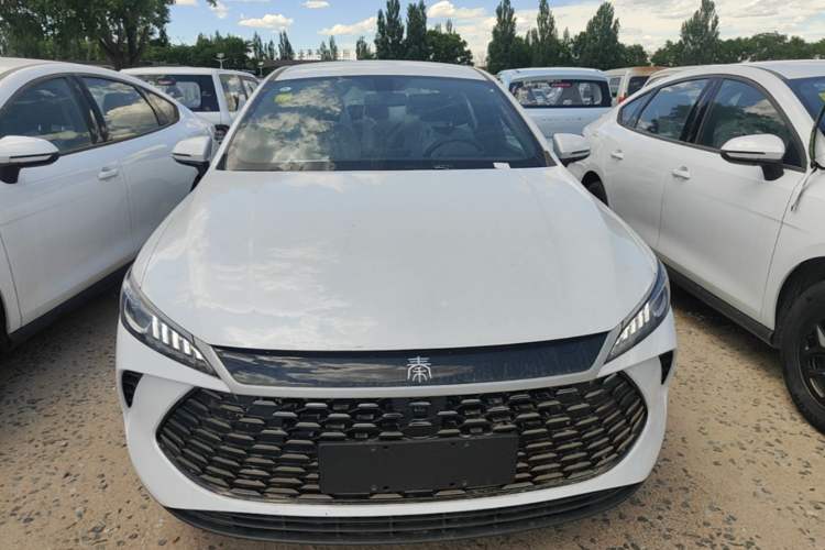 Used BYD Qin PLUS  Front