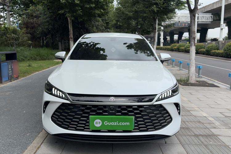 Used BYD Qin PLUS 2025 DM-i Smart Drive 55KM Leading Model Front