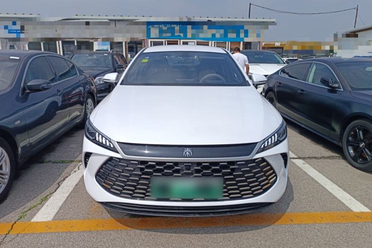 Used BYD Qin PLUS 2025 DM-i Smart Drive 55KM Leading Model Front
