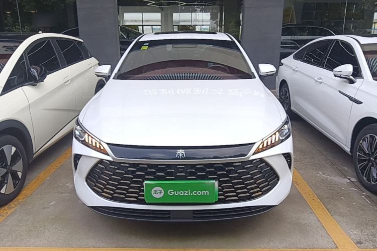 Used BYD Qin PLUS 2025 DM-i Smart Drive 120KM Superior Model Front