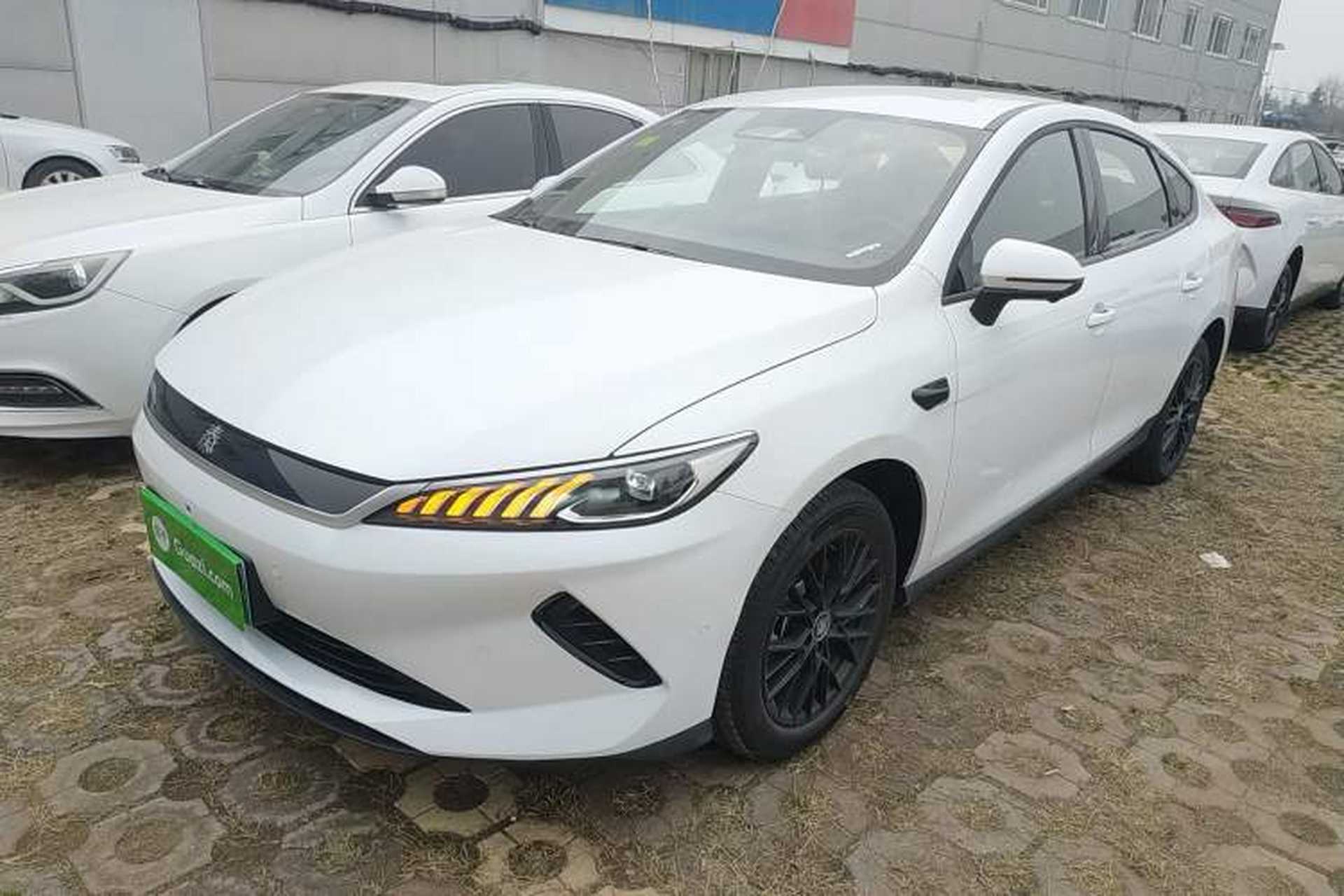 Used BYD Qin PLUS 2025 EV Smart Drive Edition 420KM Leading Model Front Left 45 Deg