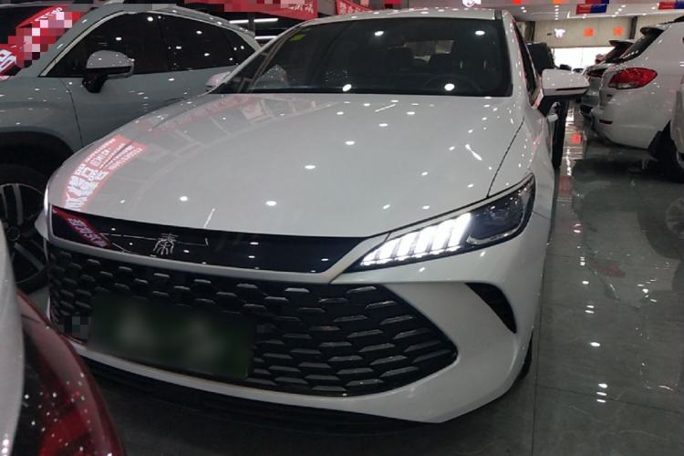 Used BYD Qin PLUS 2025 DM-i Smart Drive 55KM Leading Model Front