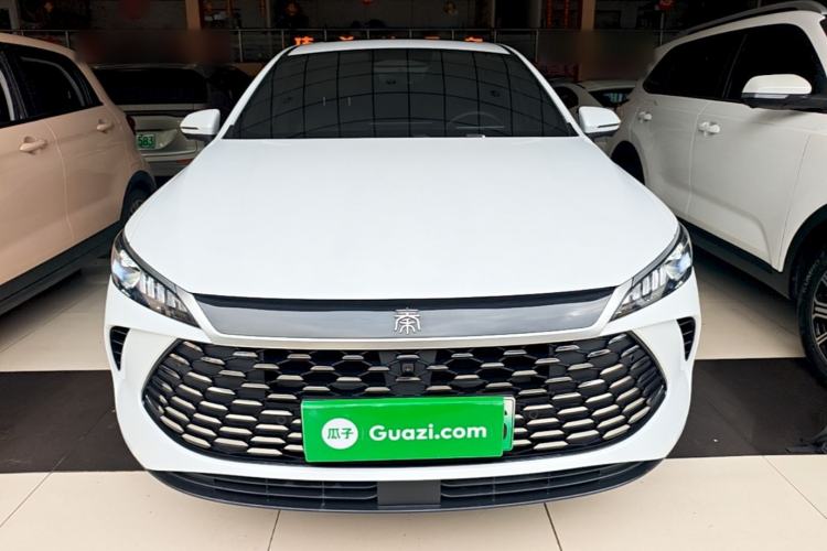Used BYD Qin PLUS 2025 DM-i Smart Drive 120KM Superior Model Front