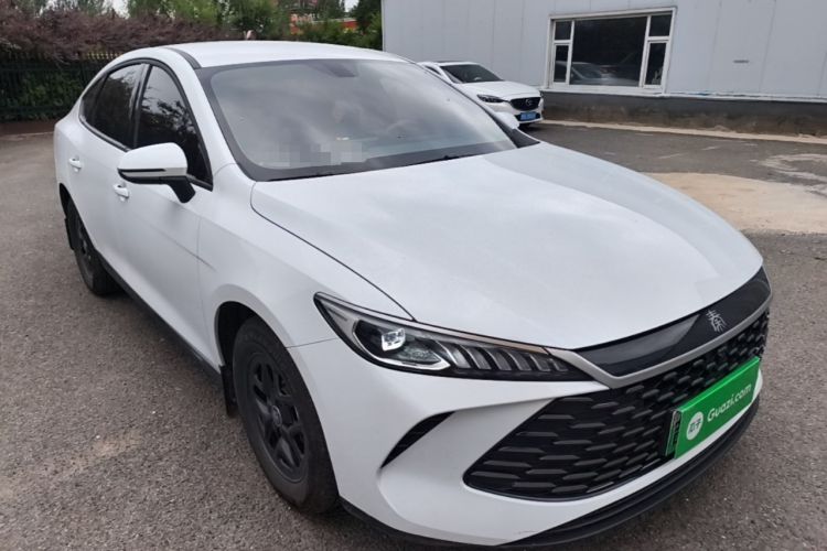 Used BYD Qin PLUS 2025 DM-i Smart Drive 55KM Leading Model Front Right 45 Deg