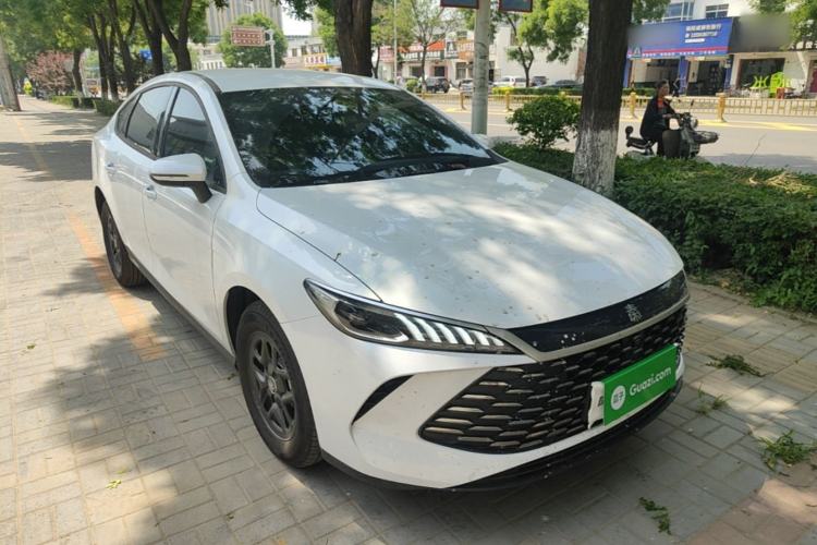 Used BYD Qin PLUS 2025 DM-i Smart Drive 55KM Leading Model Front Right 45 Deg