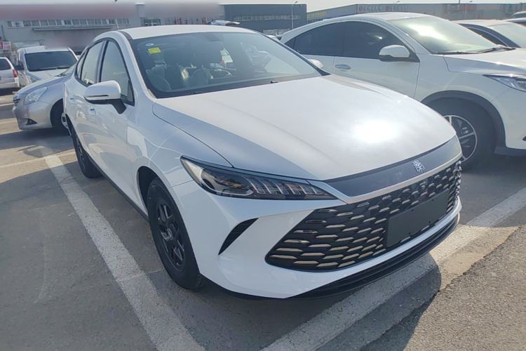 Used BYD Qin PLUS  Front Right 45 Deg