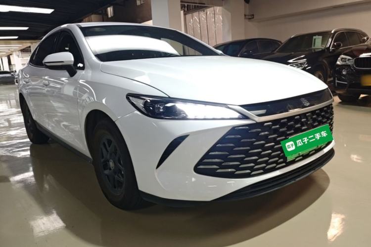 Used BYD Qin PLUS 2025 DM-i Smart Drive 55KM Leading Model Front Right 45 Deg