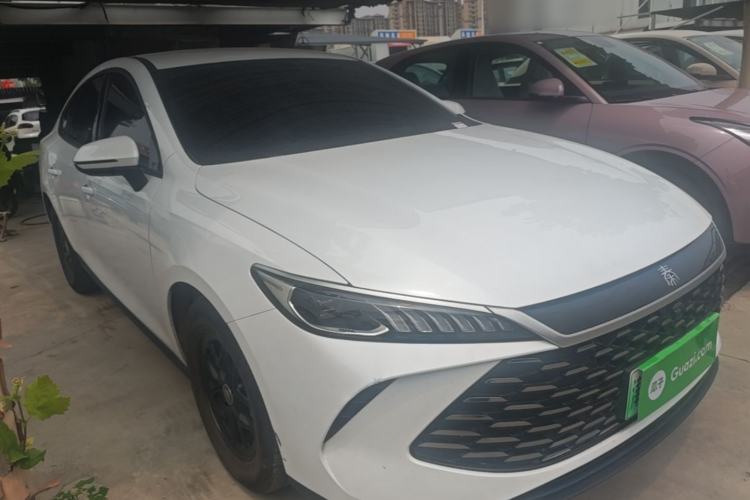 Used BYD Qin PLUS 2025 DM-i Smart Drive 55KM Leading Model Front Right 45 Deg