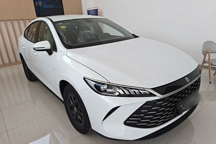 Used BYD Qin PLUS  Front Right 45 Deg
