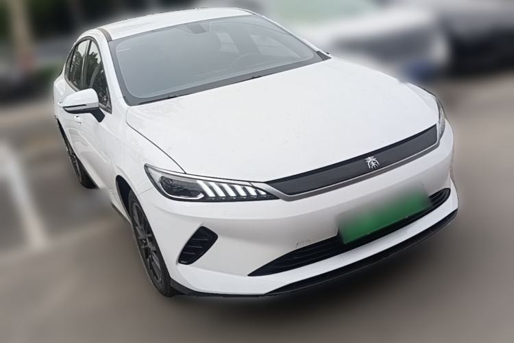 Used BYD Qin PLUS  Front Right 45 Deg