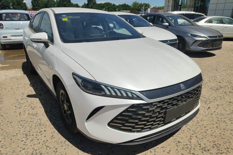 Used BYD Qin PLUS  Front Right 45 Deg
