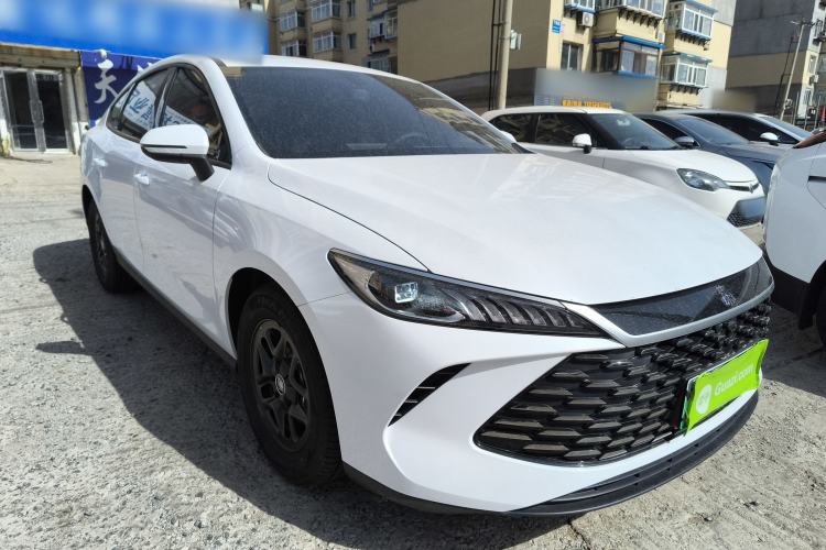Used BYD Qin PLUS 2025 DM-i Smart Drive 55KM Leading Model Front Right 45 Deg