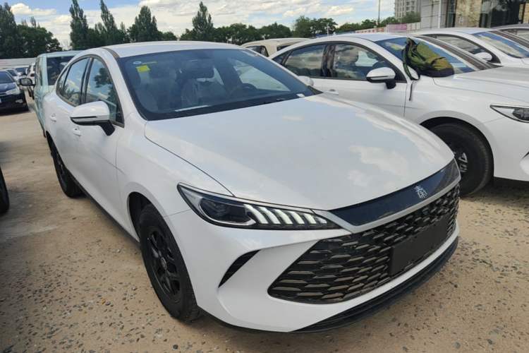 Used BYD Qin PLUS  Front Right 45 Deg