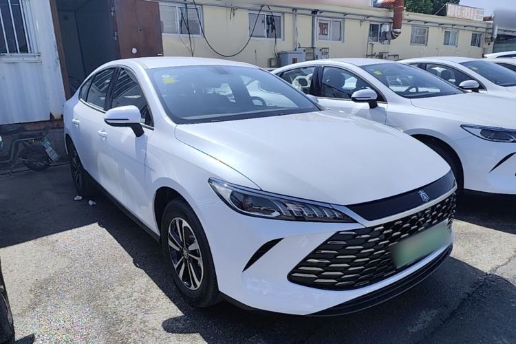 Used BYD Qin PLUS  Front Right 45 Deg