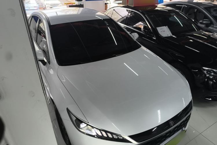 Used BYD Qin PLUS 2025 DM-i Smart Drive 55KM Leading Model Front Right 45 Deg