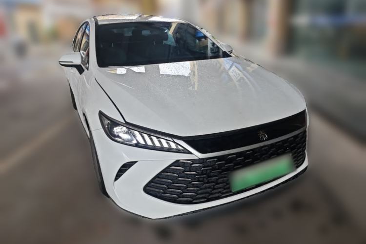 Used BYD Qin PLUS 2025 DM-i Smart Drive 55KM Leading Model Front Right 45 Deg