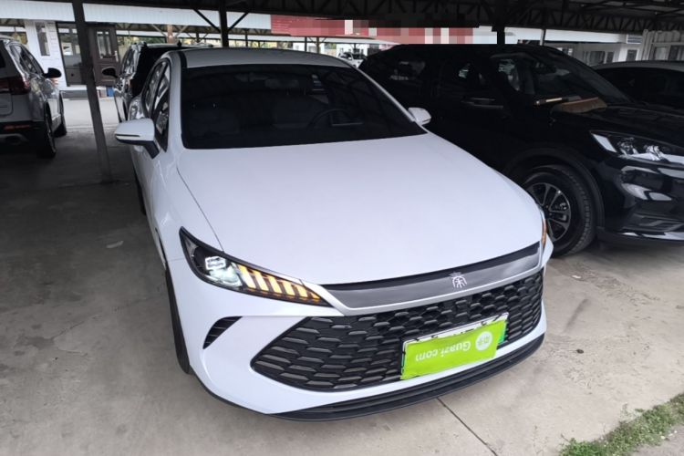 Used BYD Qin PLUS 2025 DM-i Smart Drive 55KM Leading Model Front Right 45 Deg