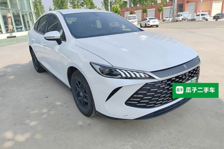 Used BYD Qin PLUS 2025 DM-i Smart Drive 55KM Leading Model Front Right 45 Deg