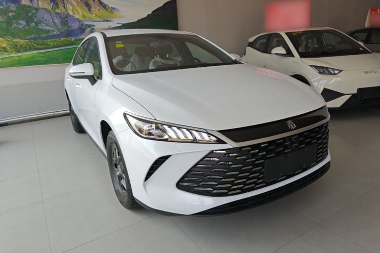 Used BYD Qin PLUS  Front Right 45 Deg