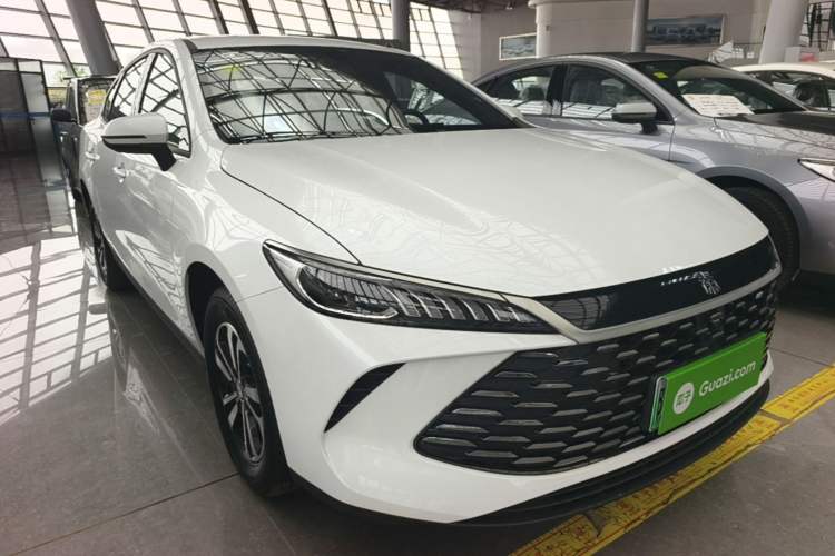 Used BYD Qin PLUS  Front Right 45 Deg