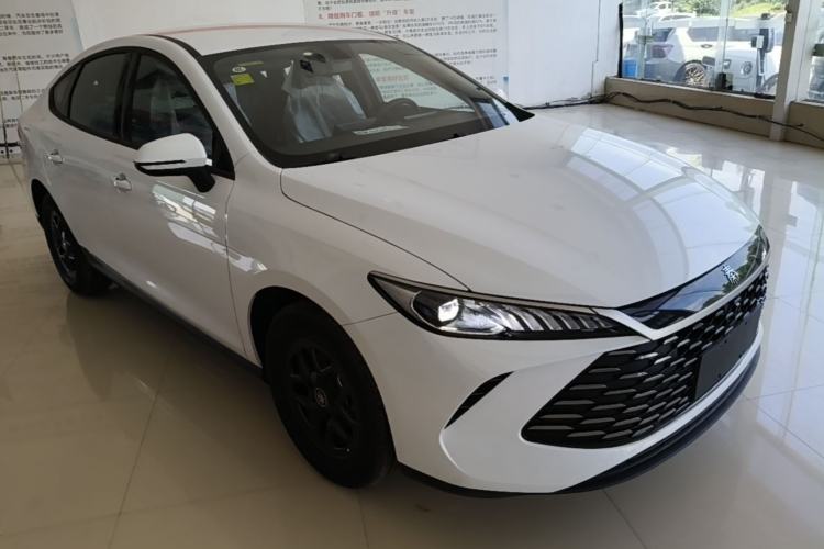 Used BYD Qin PLUS  Front Right 45 Deg
