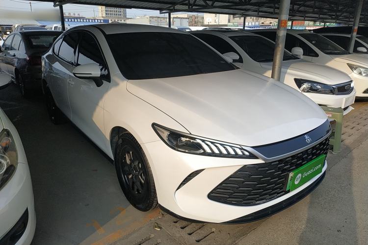 Used BYD Qin PLUS 2025 DM-i Smart Drive 55KM Leading Model Front Right 45 Deg