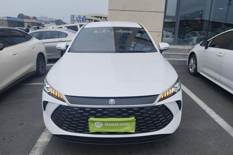 Used BYD Qin PLUS 2025 DM-i Smart Drive 55KM Leading Model Front