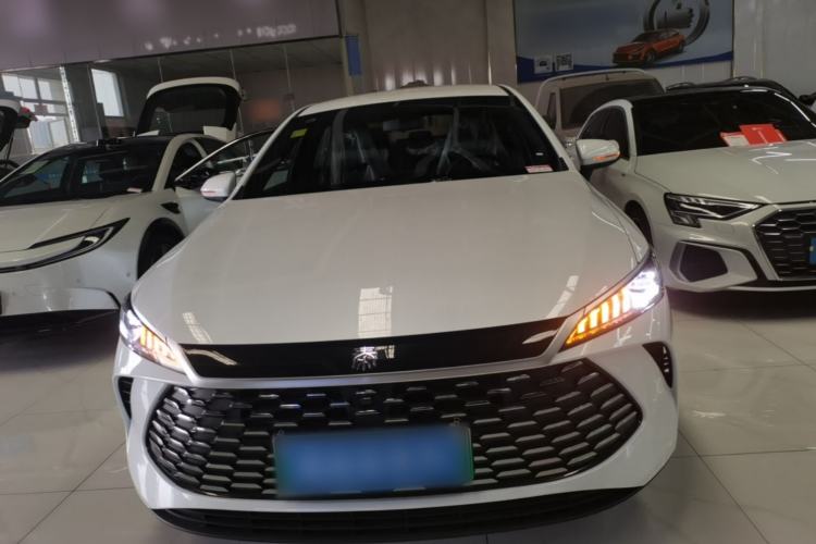 Used BYD Qin PLUS  Front