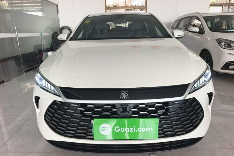 Used BYD Qin PLUS  Front