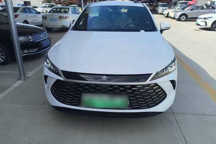 Used BYD Qin PLUS  Front